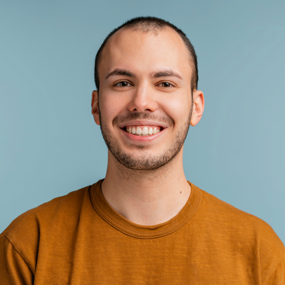 Daniel Craig